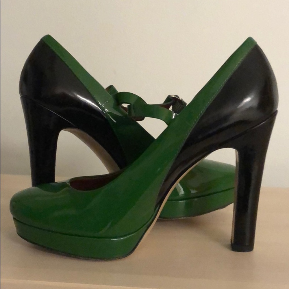 Marc by Marc Jacobs, Green and Black Heels
